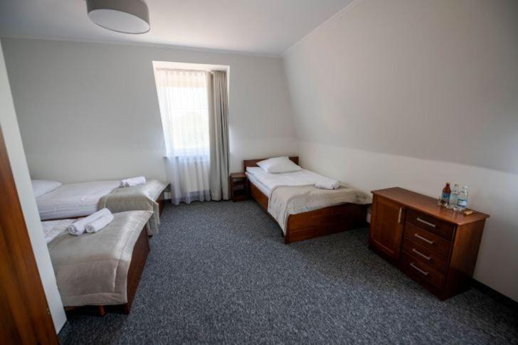 Hotel Palacowa Narol エクステリア 写真
